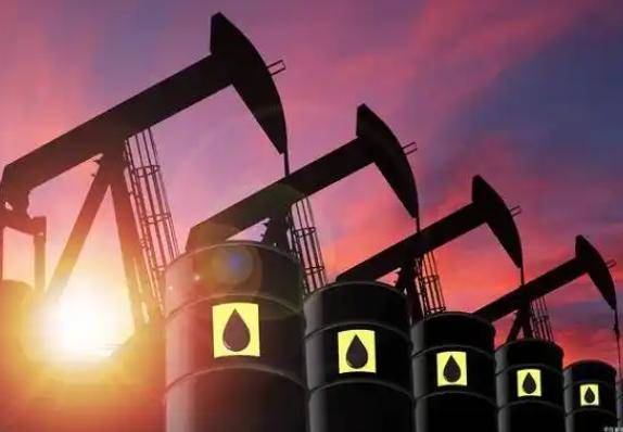 油价调整最新消息:国际油价涨跌交错,国内油价陷入“搁浅区”