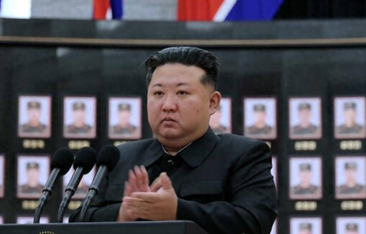 中方盛邀金正恩出席阅兵,李在明情绪激动,痛斥朝鲜“又穷又横”