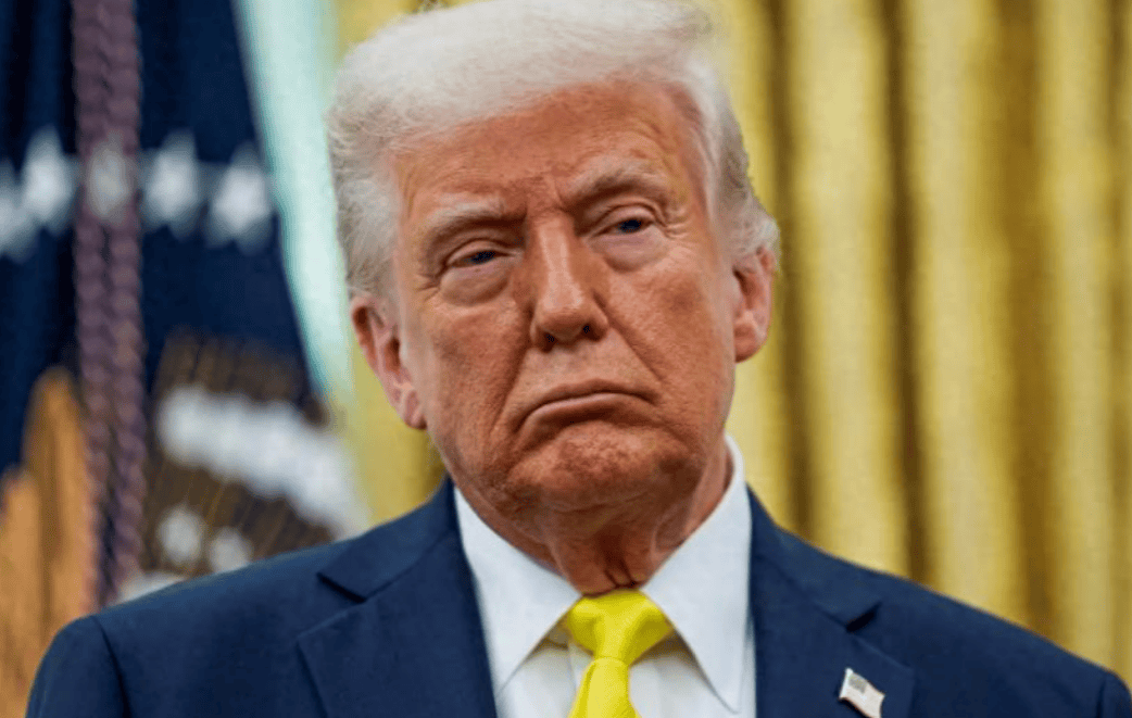 270架轰6严阵以待，强大核战轰打击群横空出世，美媒说了句大实话