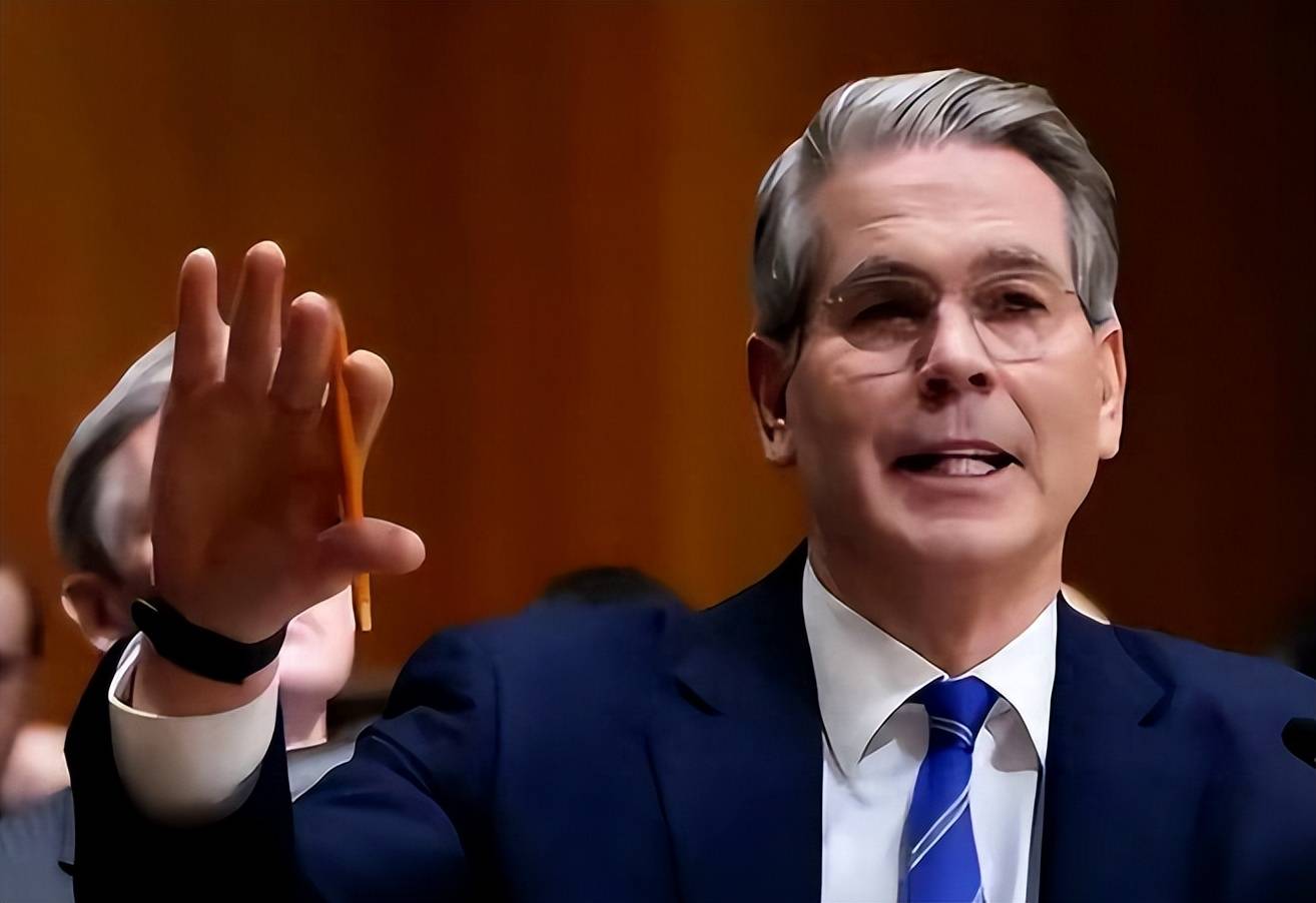 中美长达六小时会谈,特朗普感慨:美国不行了!决定延迟一项禁令