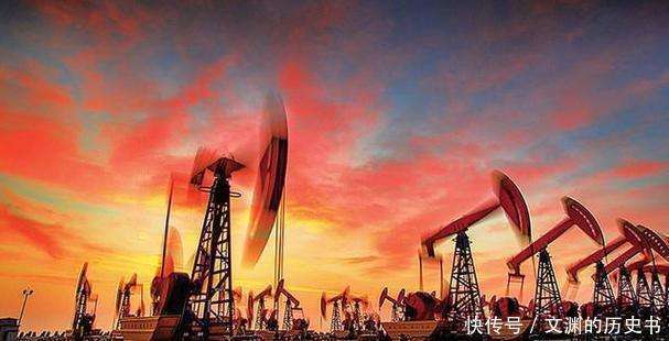 中印关系回暖,俄罗斯要求印度用人民币买石油,印度得硬着头皮买