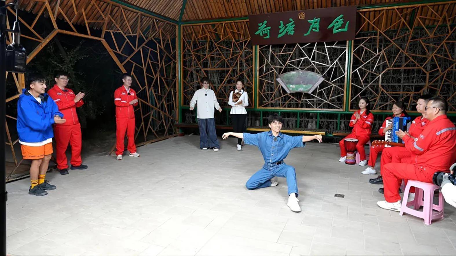 沉浸式体验石油精神